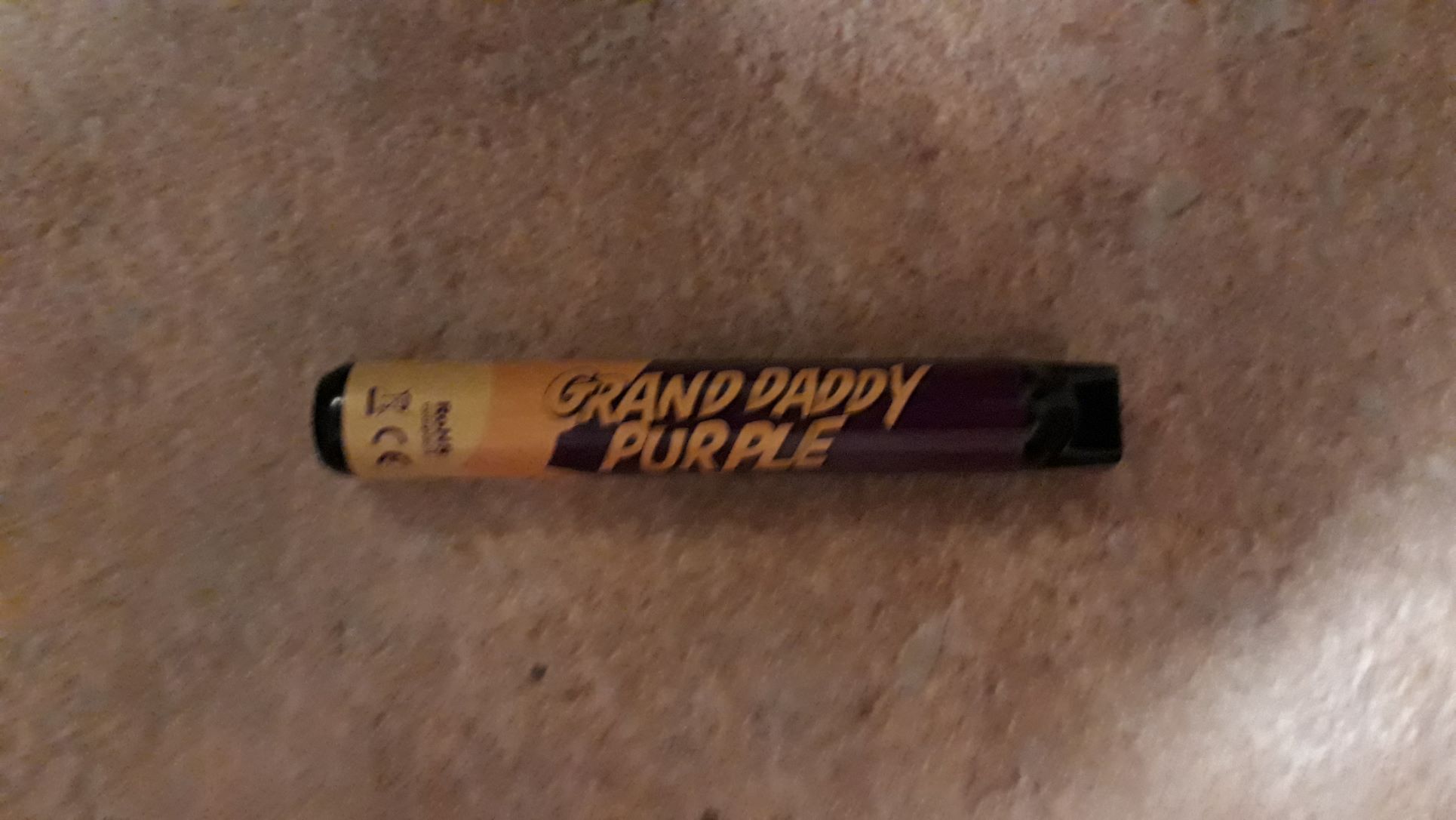 Wpuff CBD Grand Daddy Purple Liquideo